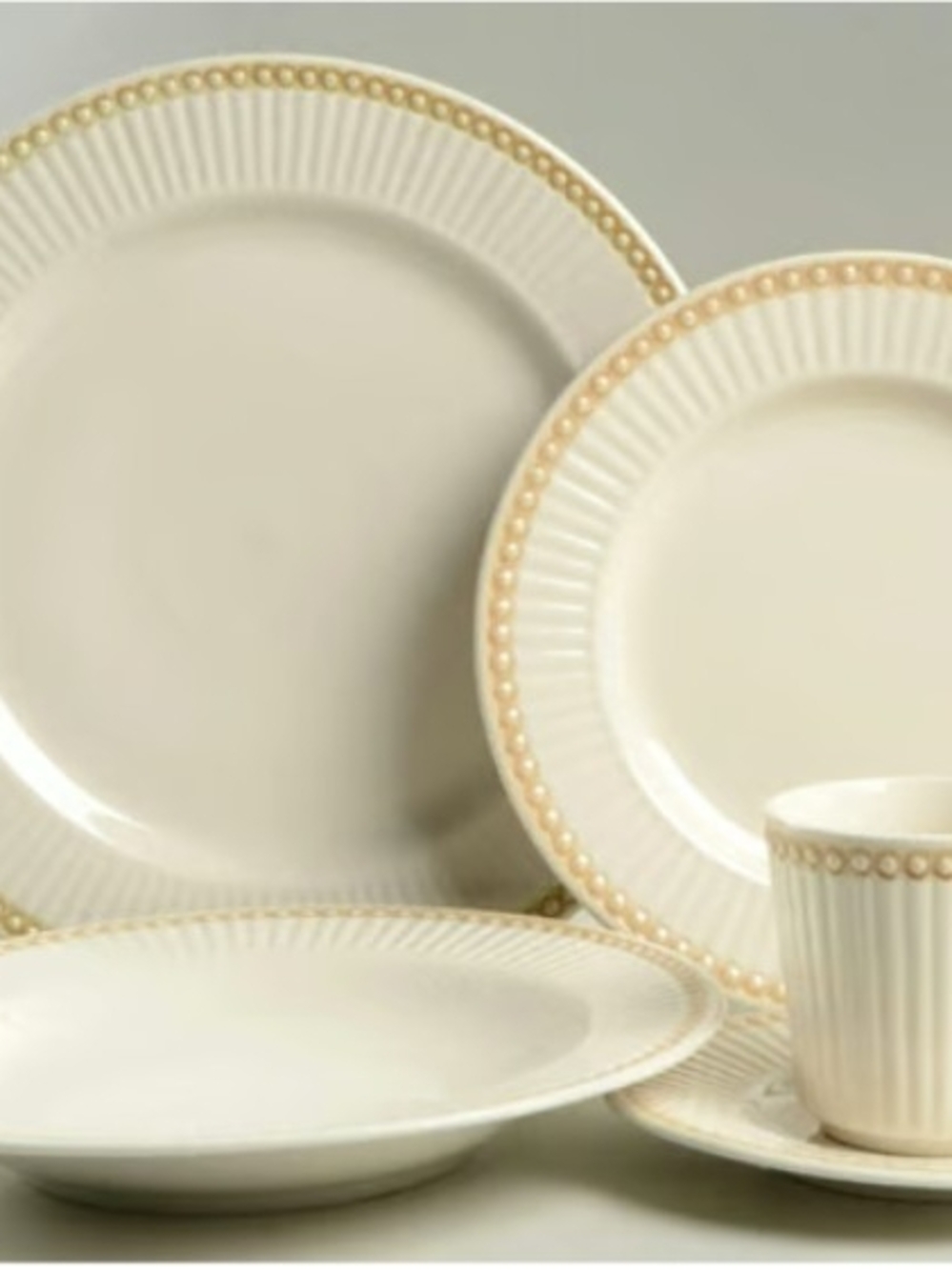 1 Place Setting Victorian Pearls
